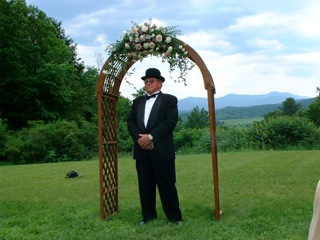 arch for wedding ceremeoeny